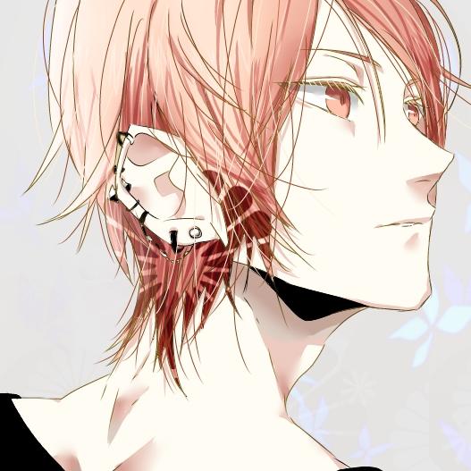 粉色长发和眼睛的戴着耳钉的男孩头像