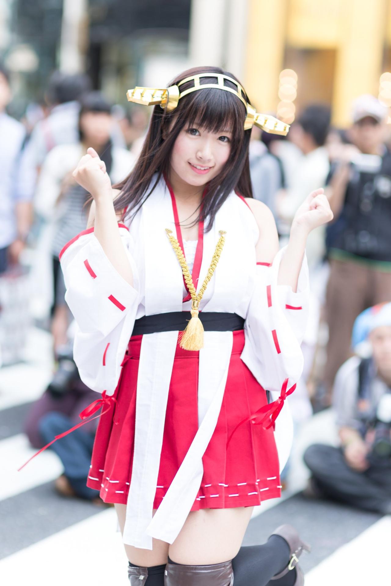 ゆとり扮榛名抬起半弯双臂