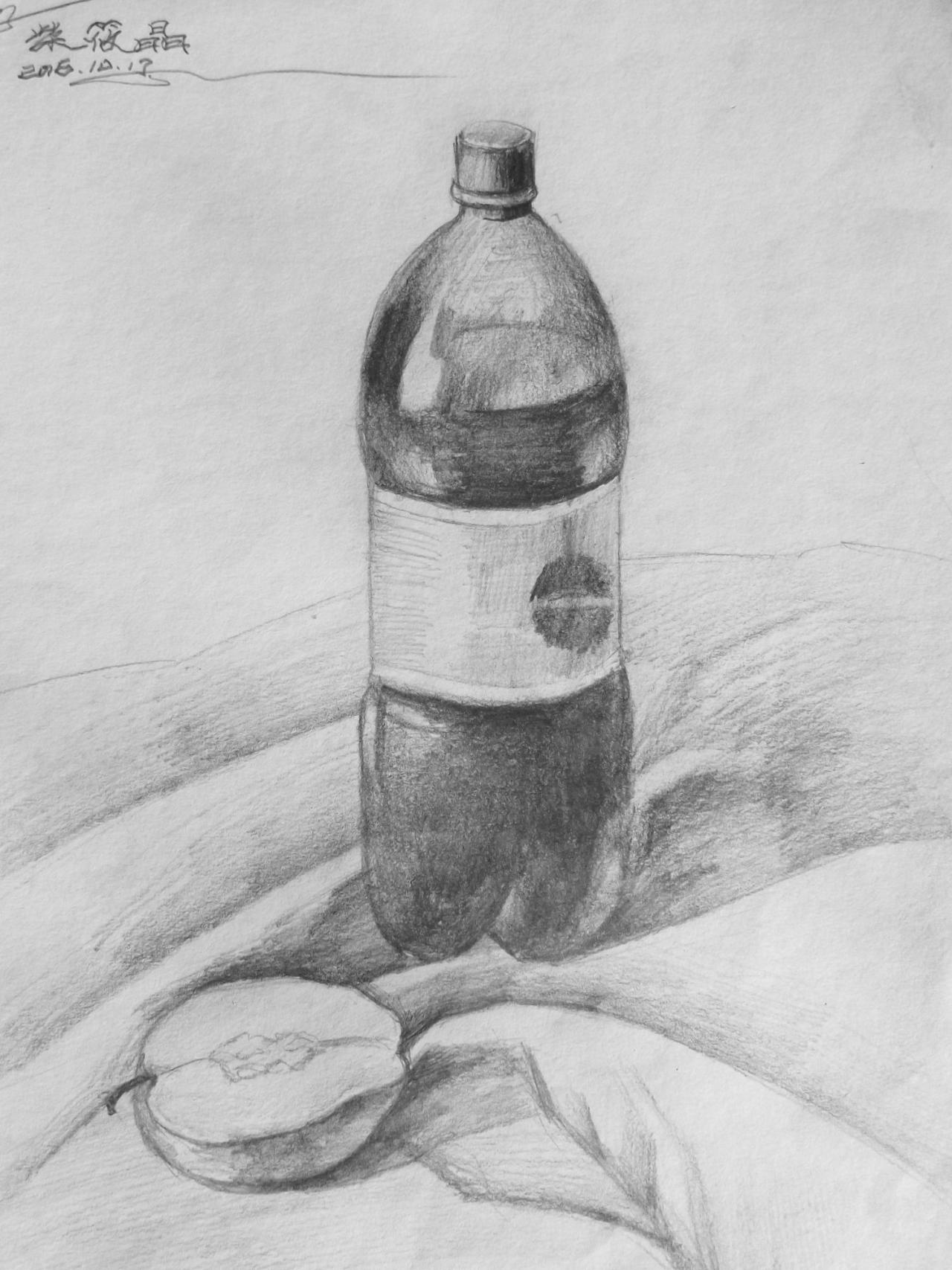 百事可乐和半块苹果 静物素描 柴筱晶画