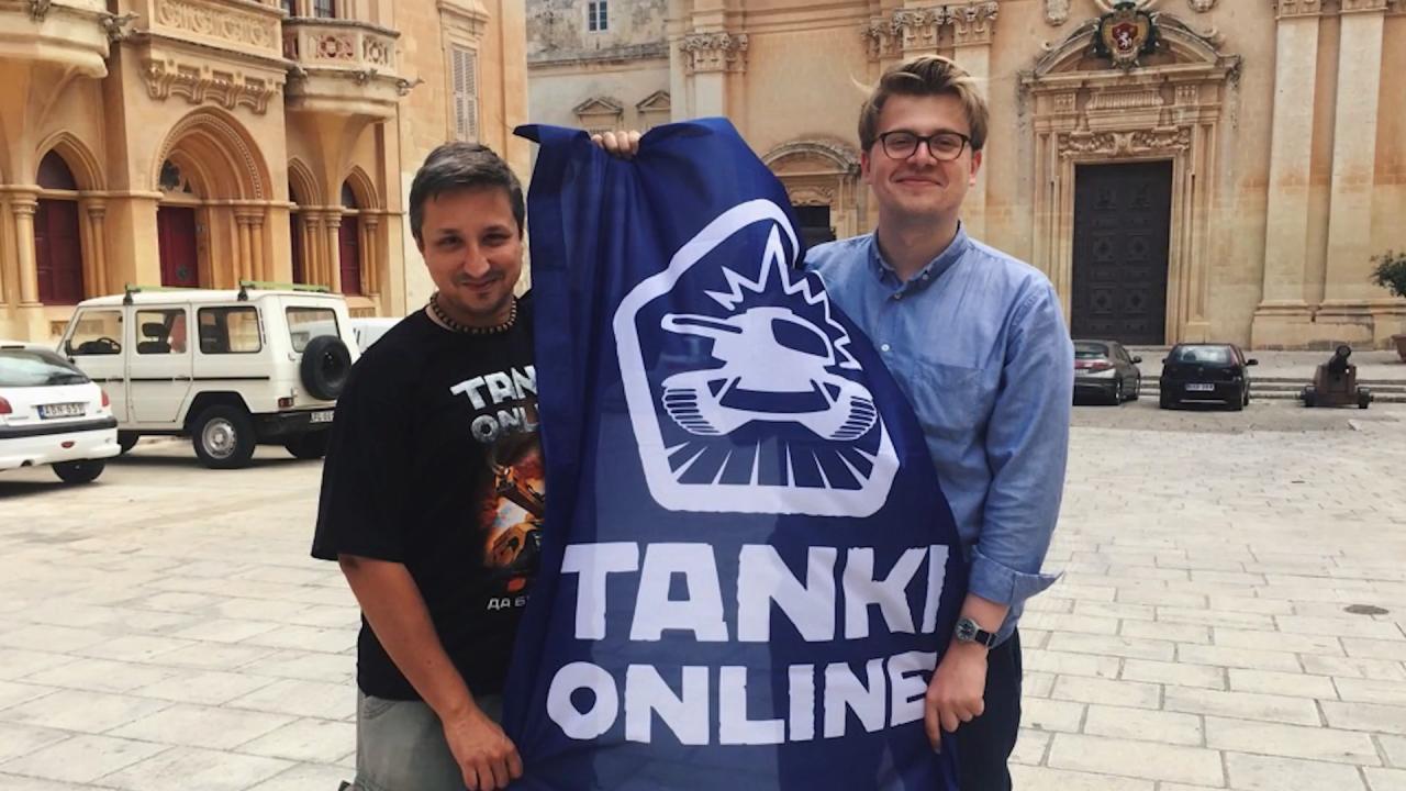 3D坦克新英国社区经理Cedric和原英国社区经理Semyon Kirov