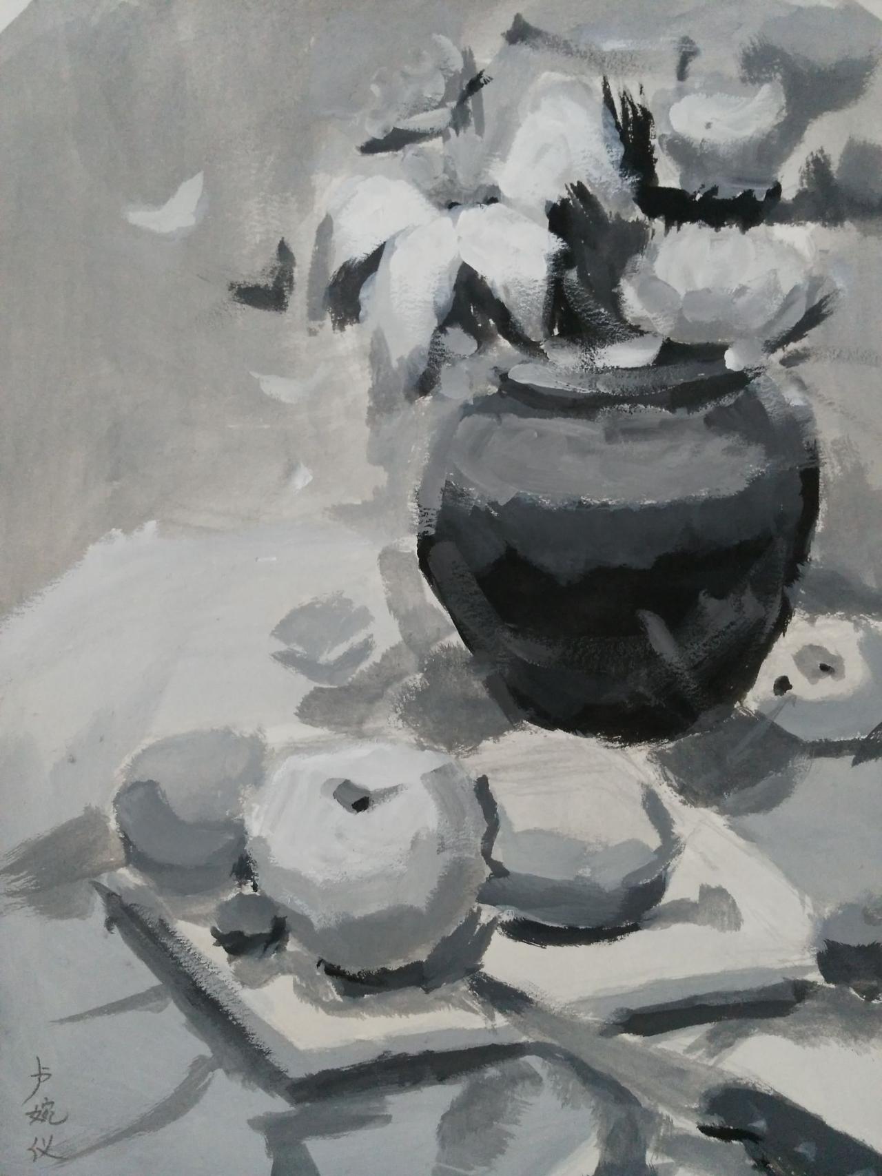 水粉静物 陶罐、水果刀、梨、苹果等 卢婉仪画